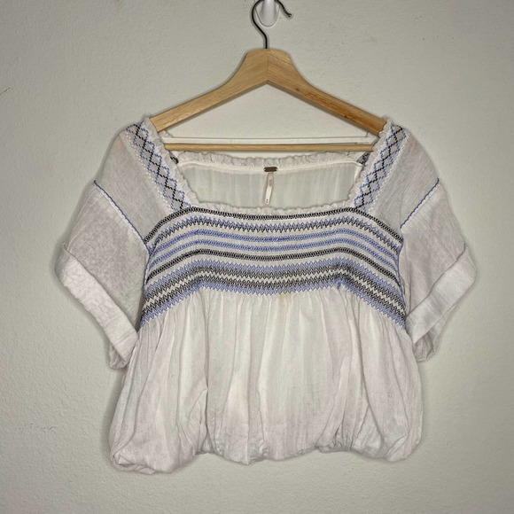 Free People Tops - Free People White Embroidered Cropped Puff Blouse M